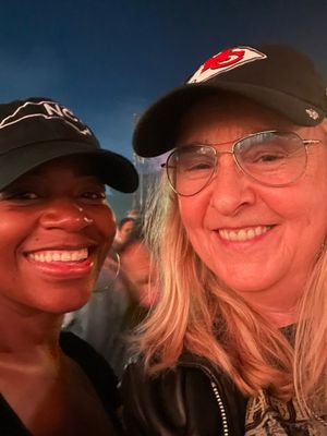 Image post by @metheridge on Twitter