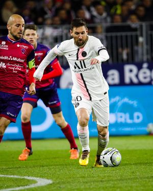 Image post by @psg on Instagram