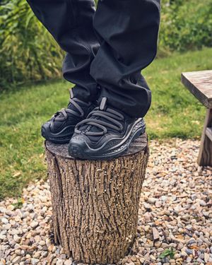 Image post by @hoka on Instagram