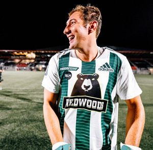 Image post by @hpumenslax on Instagram