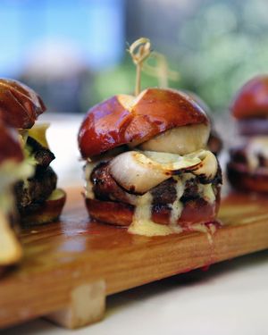Image post by @kalamazoogrills on Instagram