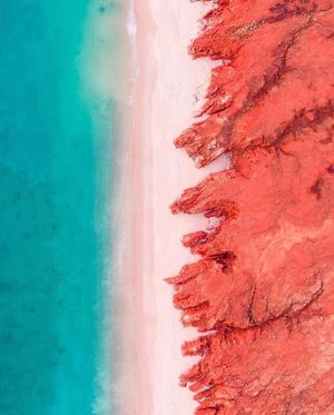 Image post by @dronepals on Instagram