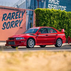 Image post by @race.service on Instagram