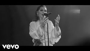 Video post by @jessiejofficial on YouTube