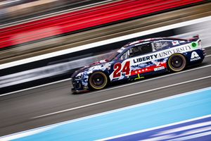 Image post by @CLTMotorSpdwy on Twitter