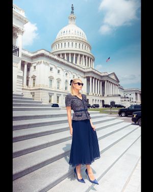 Image post by @parishilton on Instagram