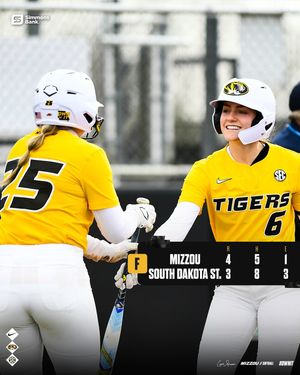 Image post by @mizzousoftball on Instagram