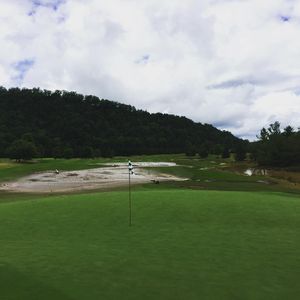 Image post by @bubbawatson on Instagram