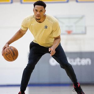 Image post by @tjfordbasketball on Instagram