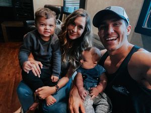 Image post by @therealcarlospena on Instagram