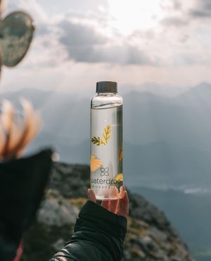 Image post by @waterdrop on Instagram