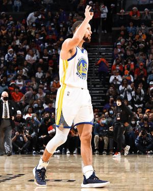 Image post by @warriorsshop on Instagram