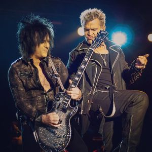 Image post by @billyidol on Instagram