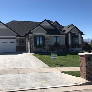 Image post by @loganrealtor on Instagram