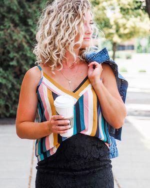 Image post by @shopoutoftown on Instagram