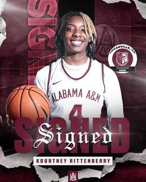 Image post by @aamuwbb on Instagram