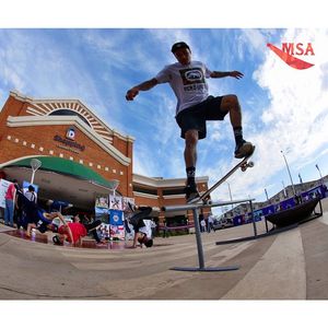Image post by @mannysantiago on Instagram