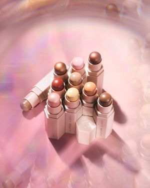 Image post by @fentybeauty on Instagram
