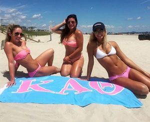 Image post by @uconntheta on Instagram