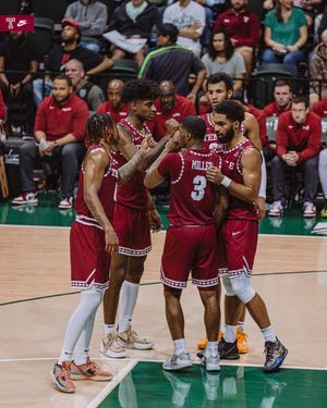 Image post by @tumbbhoops on Instagram