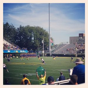 Image post by @udbluehens on Instagram