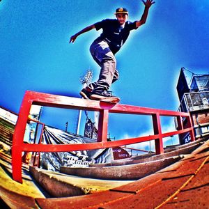 Image post by @mannysantiago on Instagram