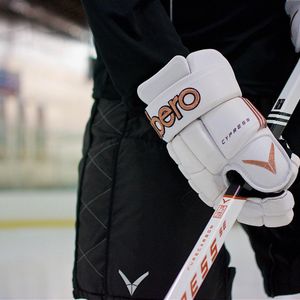 Image post by @verberohockey on Instagram