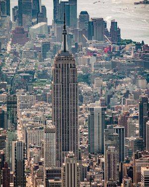 Image post by @flynyon on Instagram