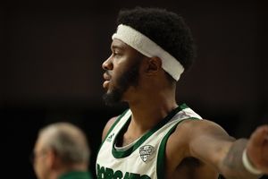 Image post by @OhioMBasketball on Twitter