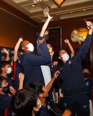 Image post by @psg on Instagram