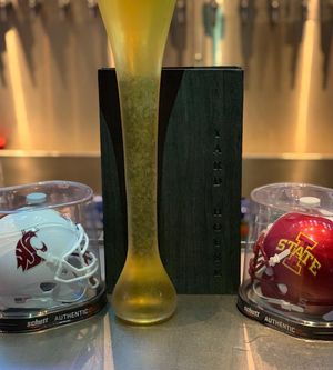 Image post by @valeroalamobowl on Instagram