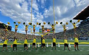 Image post by @oregoncheer on Instagram