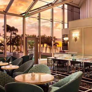 Image post by @stregisbalharbour on Instagram