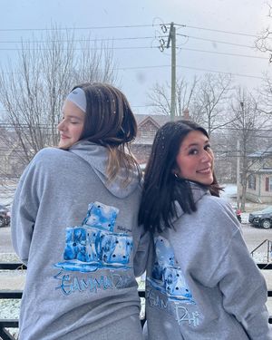 Image post by @universitytees on Instagram