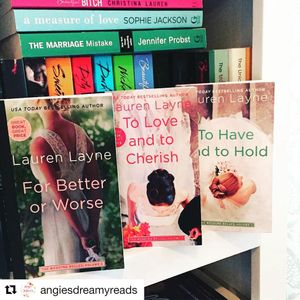 Image post by @gallerybooks on Instagram