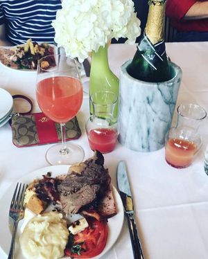 Image post by @visitoverlandpark on Instagram