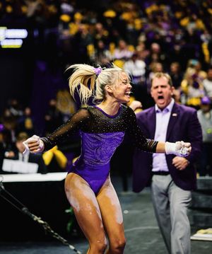 Image post by @livvydunne on Instagram