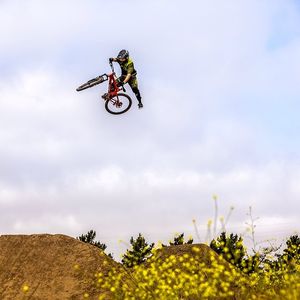 Image post by @foxmtb on Instagram