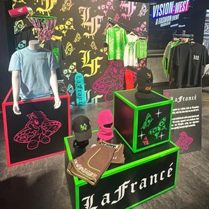 Image post by @lafrance on Instagram