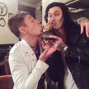 Image post by @AAofficial on Twitter