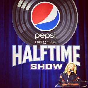 Image post by @housuperbowl on Instagram