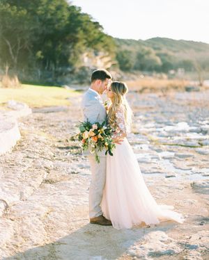 Image post by @thebloombartx on Instagram