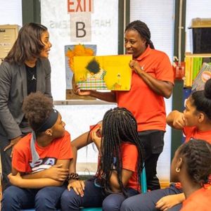 Image post by @ladieswhohoop on Instagram