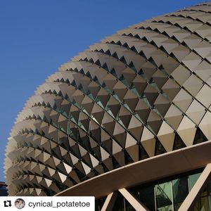 Image post by @esplanadesingapore on Instagram