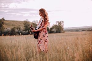 Image post by @shopoutoftown on Instagram
