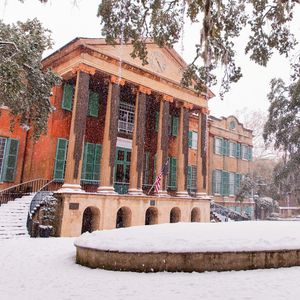 Image post by @collegeofcharleston on Instagram