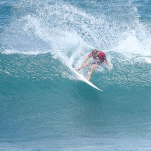 Image post by @wsl.qs on Instagram