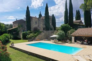 Image post by @christiesrealestate on Instagram