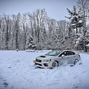 Image post by @schompsubaru on Instagram