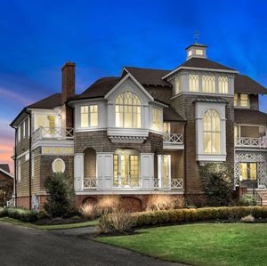 Image post by @christiesrealestate on Instagram